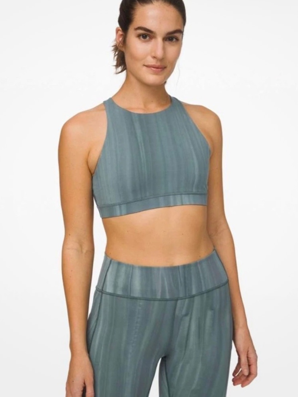 Lululemon Energy Bra High Neck Sports Bra Size 8 Green